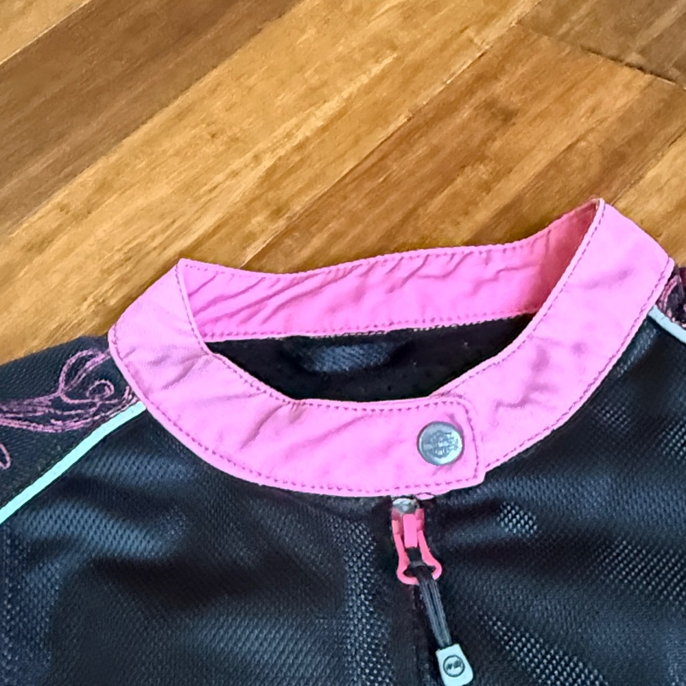 Women’s Harley-Davidson Riding Jacket - Picture 6 of 16